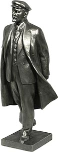 В.И. Ленин / фигура в кепке и развевающемся пальто, 35 см (арт.092) ― STARINISM.RU